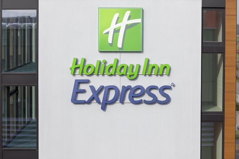 Holiday Inn Express Astana - Turan מראה חיצוני תמונה